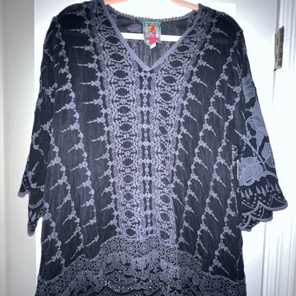 Johnny Was Black Embroidered Long Sleeve Top Large